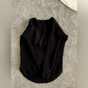 Over sized RVCA black sweater